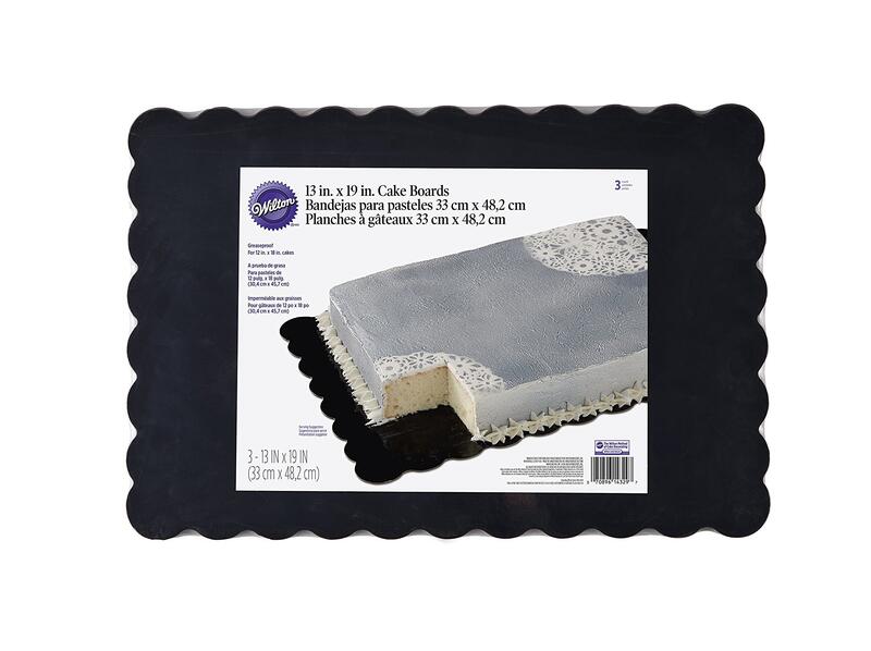 DNR Wilton Scalloped Cake Board Black 13X19''  3ct