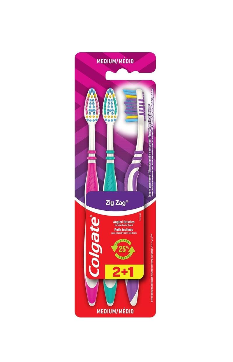 Colgate Zigzag Toothbrushes Medium 3 pack
